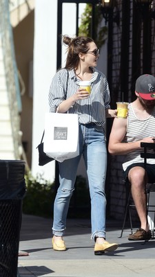 Elizabeth Olsen Poster 3209939