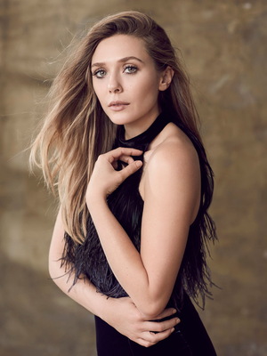 Elizabeth Olsen Poster 3654405