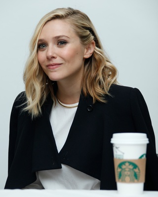 Elizabeth Olsen Poster 3673283