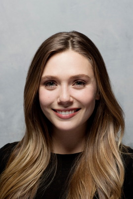 Elizabeth Olsen Poster 3673293