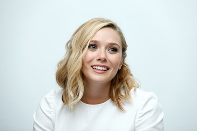 Elizabeth Olsen Poster 3673294