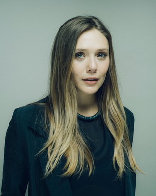 Elizabeth Olsen Poster 3673304