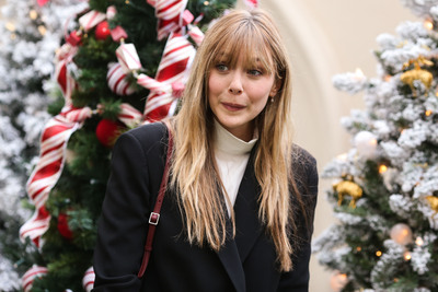 Elizabeth Olsen Poster 3784460