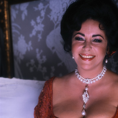 Elizabeth Taylor Poster 2120083