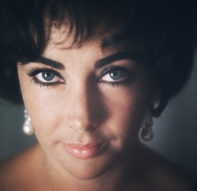 Elizabeth Taylor Poster 2120086