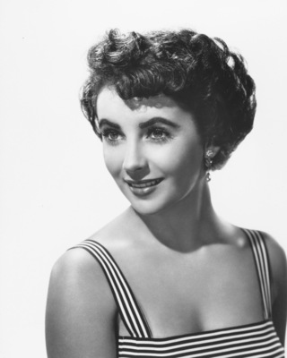 Elizabeth Taylor Poster 2591798