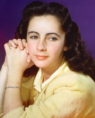 Elizabeth Taylor Poster 2591877