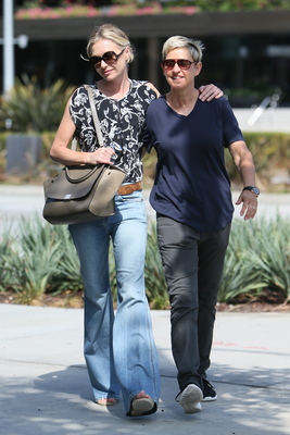 Ellen Degeneres Poster 2718752