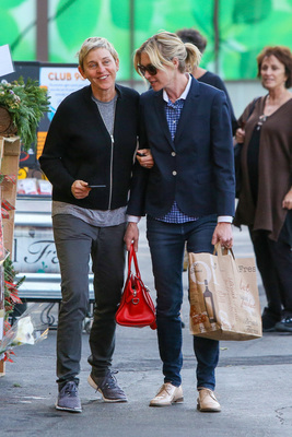 Ellen Degeneres Poster 2718851