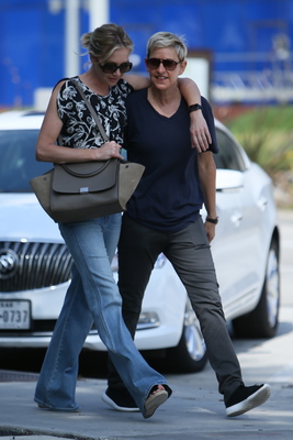 Ellen Degeneres Poster 2718876