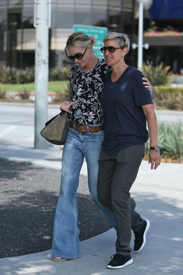 Ellen Degeneres Poster 2718927