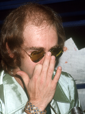 Elton John Poster 2192497