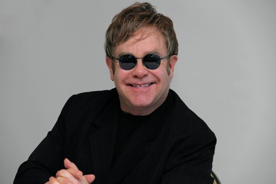 Elton John Poster 2443229