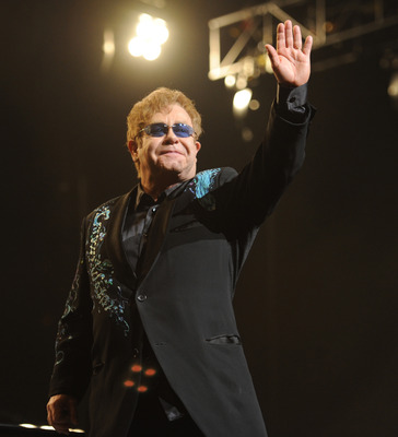 Elton John Poster 2542640