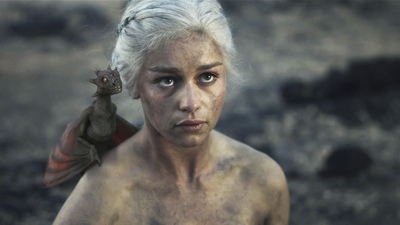 Emilia Clarke Poster 2368439