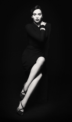 Emilia Clarke Poster 2376638
