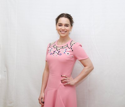 Emilia Clarke Poster 2885786