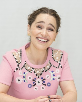 Emilia Clarke Poster 2885792