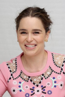 Emilia Clarke Poster 2885795