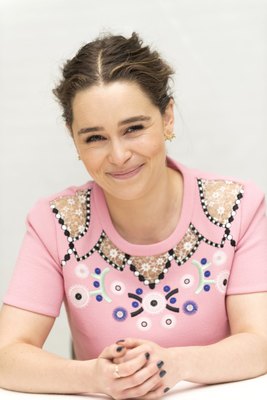 Emilia Clarke Poster 2885818