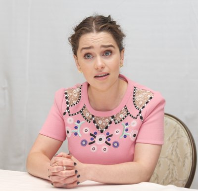 Emilia Clarke Poster 2885854