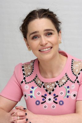 Emilia Clarke Poster 2885861