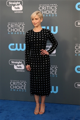Emilia Clarke Poster 3037257