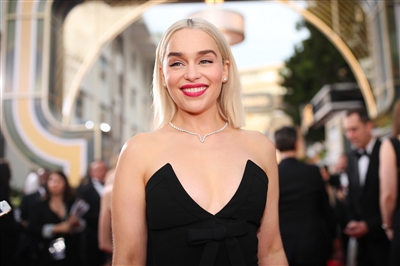 Emilia Clarke Poster 3037305