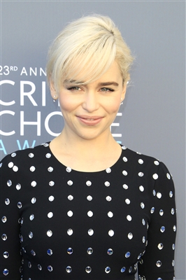Emilia Clarke Poster 3037357