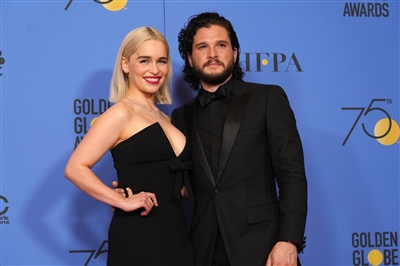 Emilia Clarke Poster 3037363