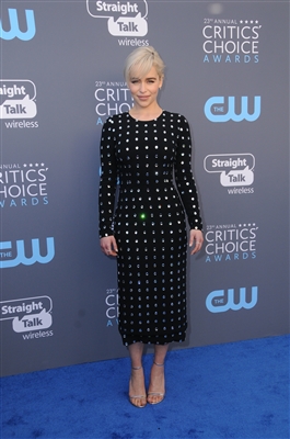 Emilia Clarke Poster 3037377