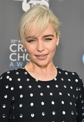 Emilia Clarke Poster 3037379