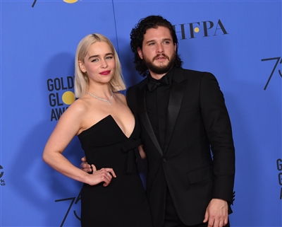 Emilia Clarke Poster 3037391