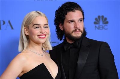 Emilia Clarke Poster 3037392