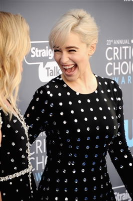 Emilia Clarke Poster 3037413