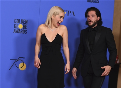 Emilia Clarke Poster 3037507