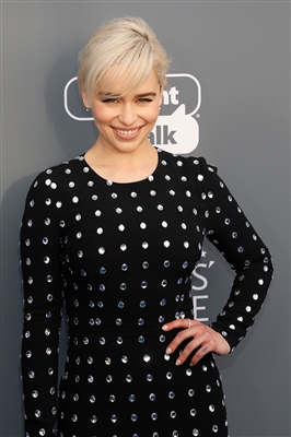 Emilia Clarke Poster 3037562
