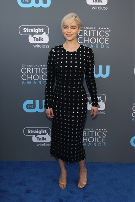 Emilia Clarke Poster 3037584