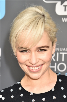 Emilia Clarke Poster 3037628