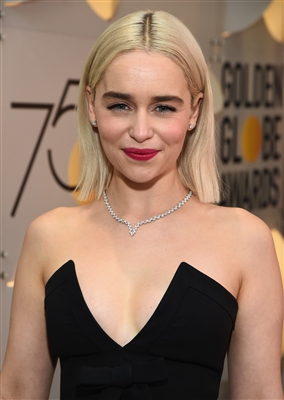 Emilia Clarke Poster 3037644