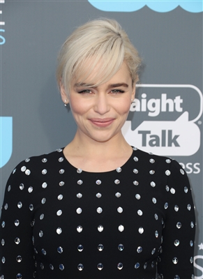 Emilia Clarke Poster 3037646