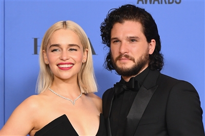 Emilia Clarke Poster 3037651