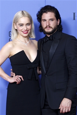 Emilia Clarke Poster 3037733