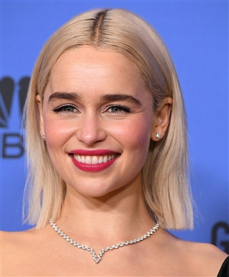 Emilia Clarke Poster 3037736