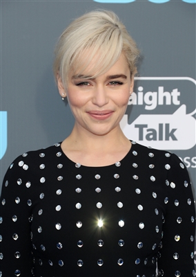 Emilia Clarke Poster 3037737