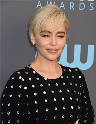 Emilia Clarke Poster 3037783