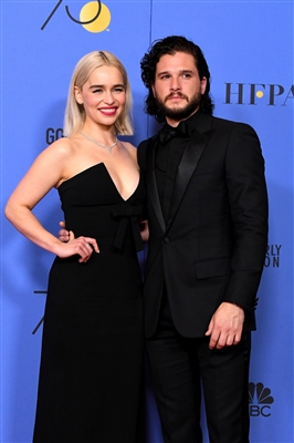Emilia Clarke Poster 3037784