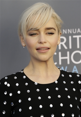 Emilia Clarke Poster 3037806