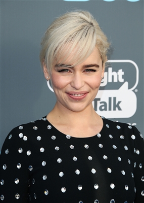 Emilia Clarke Poster 3037817