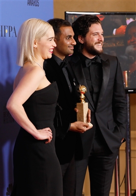Emilia Clarke Poster 3037892
